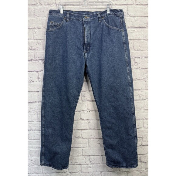 Wrangler Jeans Mens 38x30 Blue Jean Fleece‎ Lined Medium Wash Utility Work Pants - Picture 1 of 6